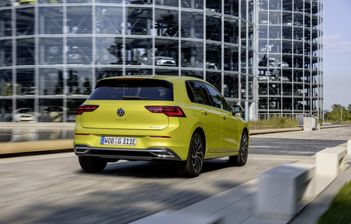 Volkswagen Golf eHybrid Exterior Rear